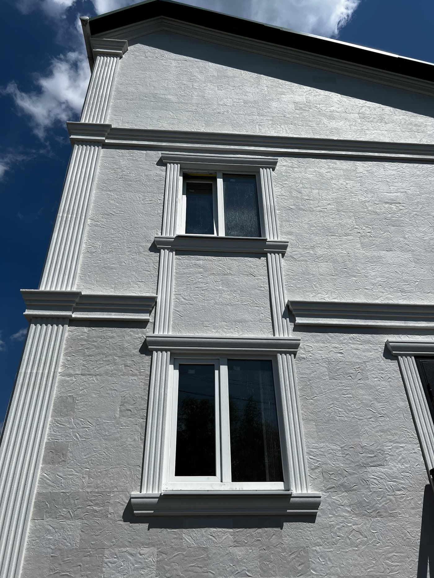 Private house in Telecentru — flexible stone facade — 12