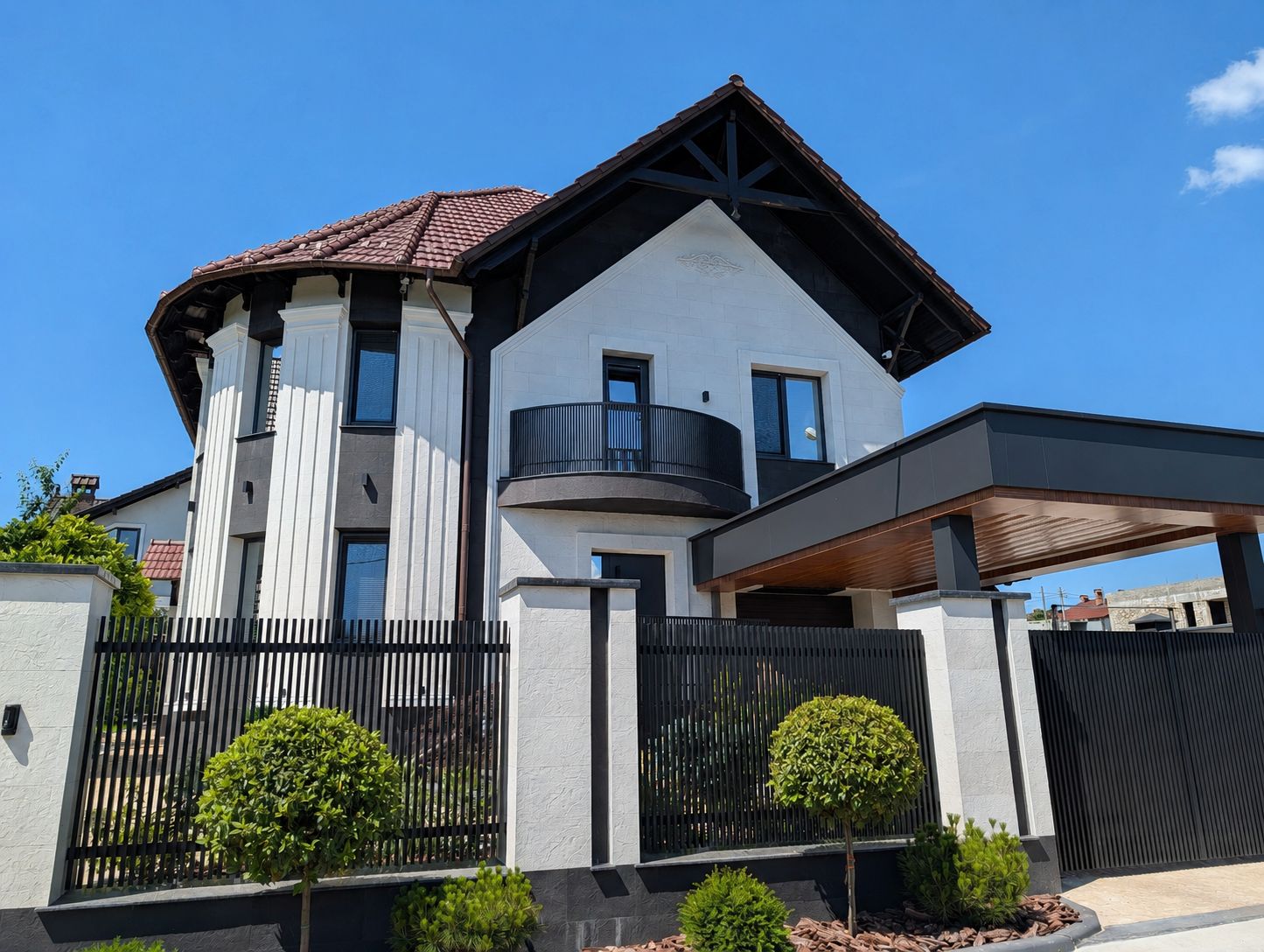 Slate Beige flexible cladding — facade detail