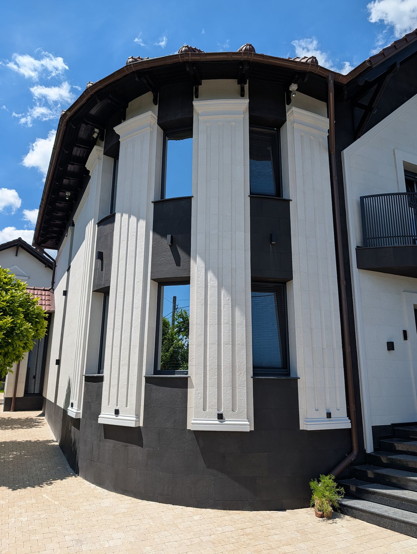 Slate Beige flexible cladding — facade detail — 53